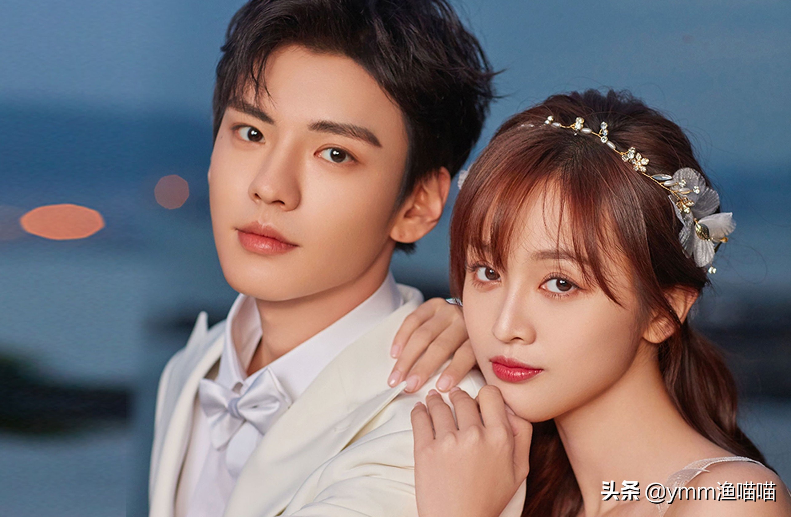 吴宣仪毕雯珺世界微尘里图片,世界微尘里吴宣仪毕雯珺超甜拥吻