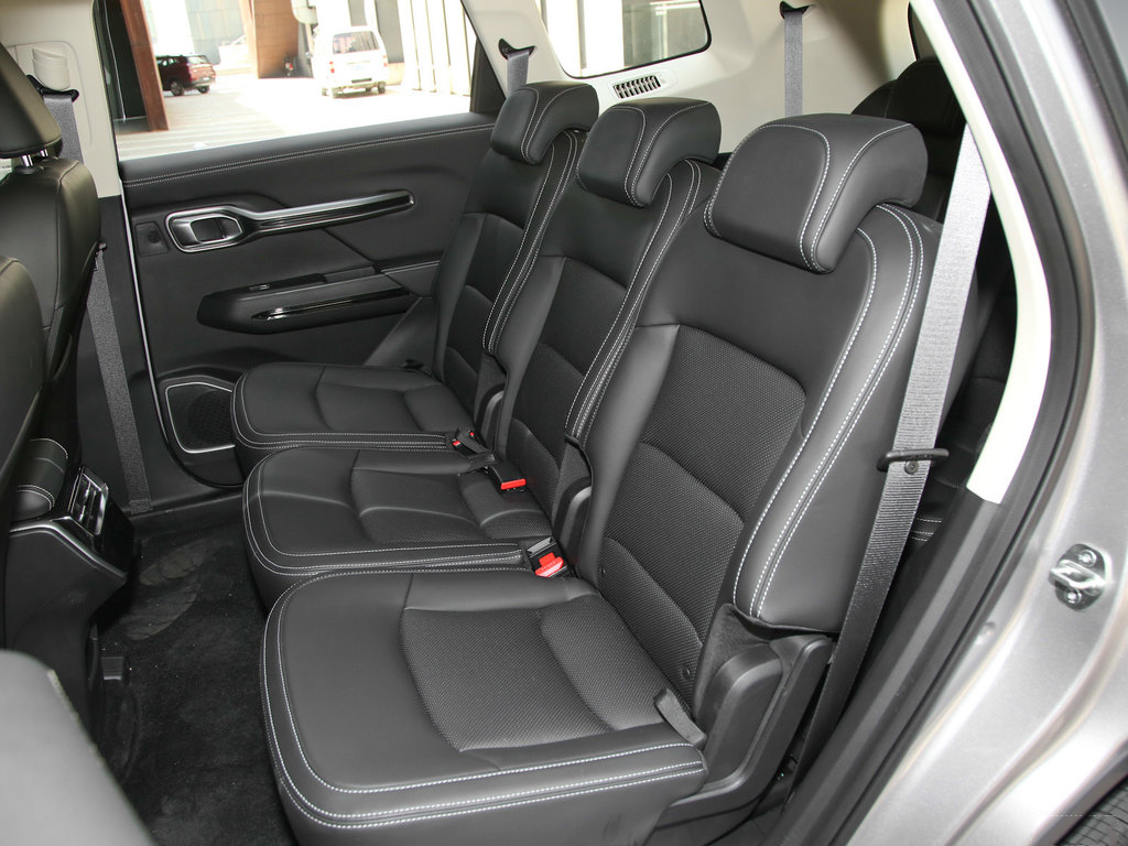 舒适的7座亲民的价格吉利豪越车型分析导购