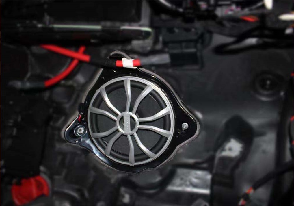 2022奔驰e260l音响改装,奔驰e260l音响改装案例