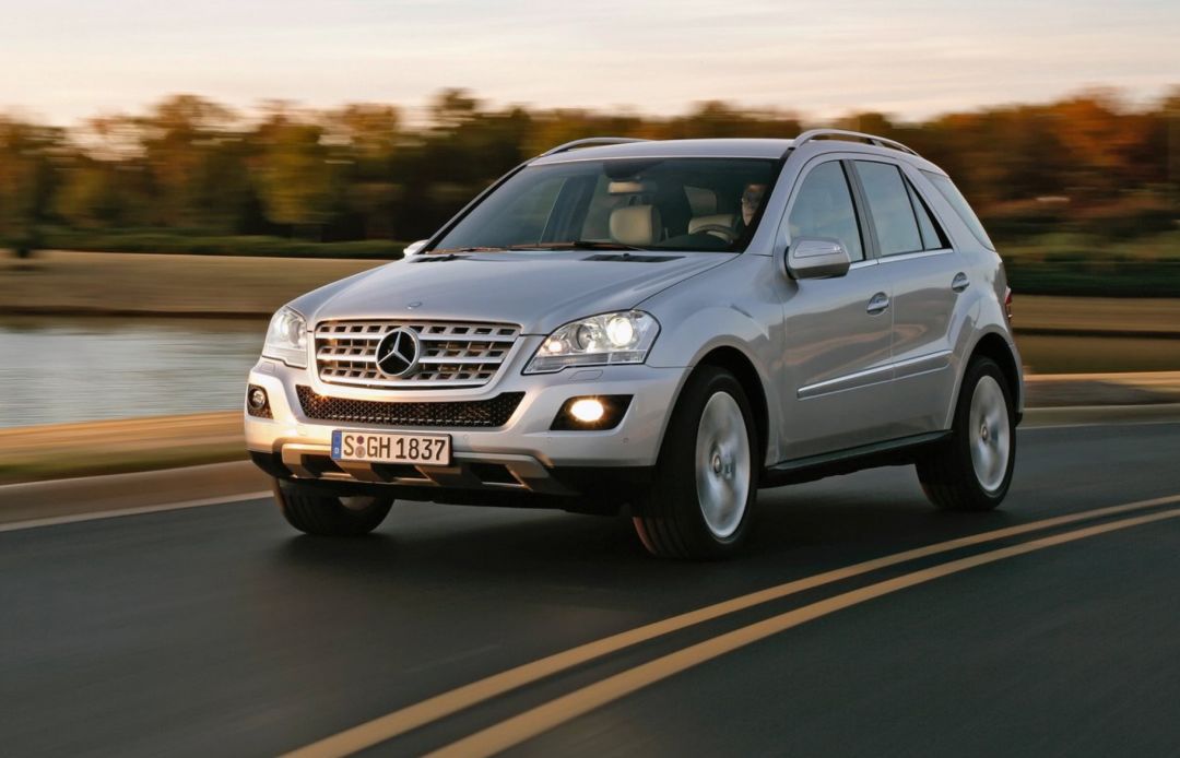 奔驰gle轿跑深度试驾评测,奔驰gle350和450哪个销量好