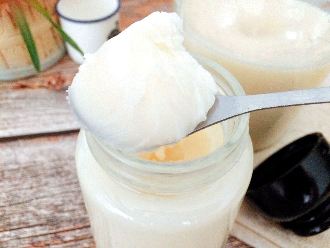 猪油怎么熬的有荤腥味,熬好的猪油加什么调料