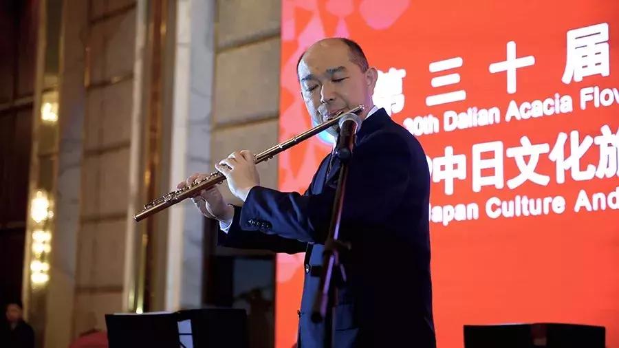 龙角散社长藤井隆太：从吹长笛中悟出经营之道