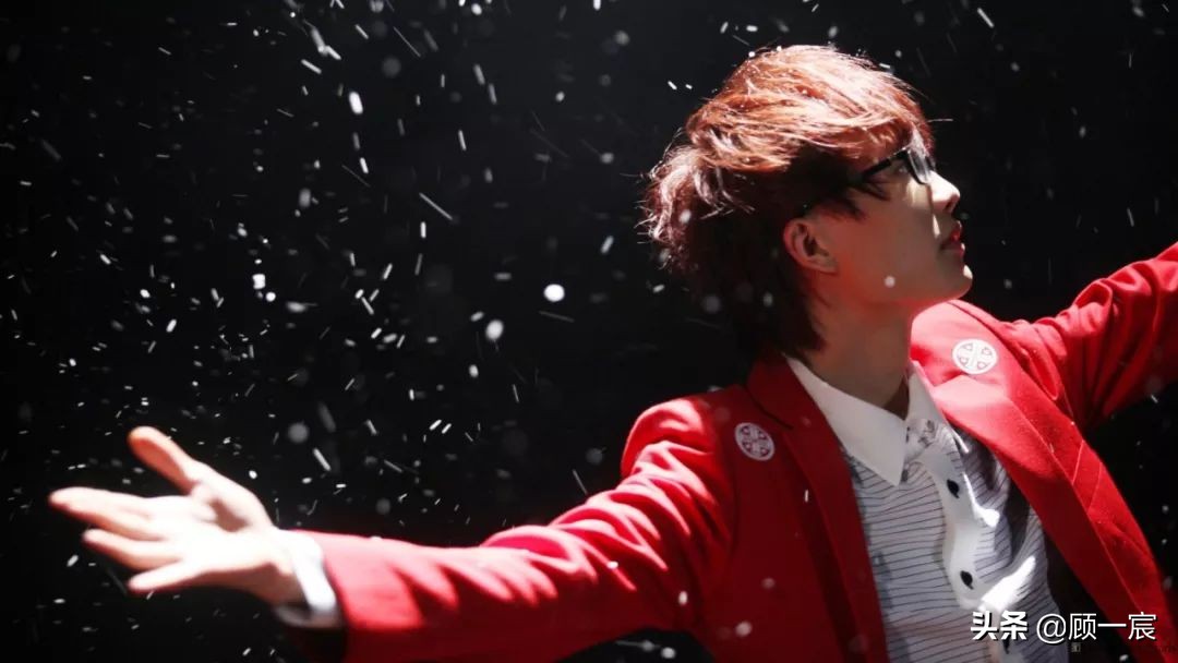 许嵩顶级音乐人,许嵩从出道到现在每年一首歌