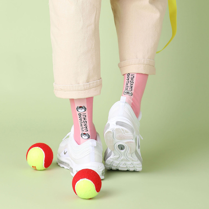 张天爱秀长腿电视剧叫什么,张天爱变身羽族人