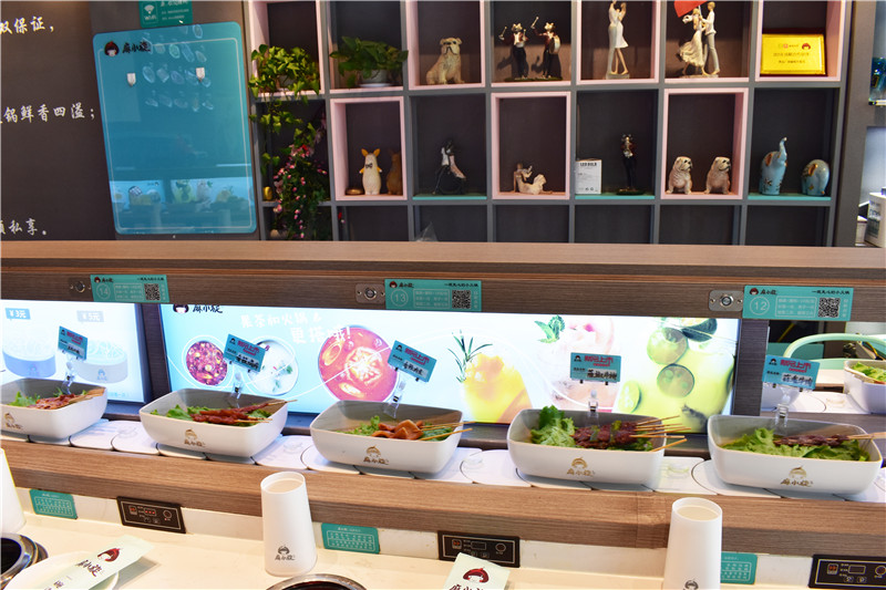 麻辣鲜香旋转小火锅加盟店,自助回转小火锅加盟店怎么加盟