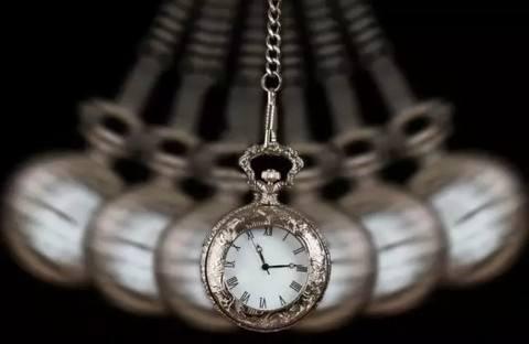 德国哲学家叔本华本性平庸,哲学家叔本华谈平庸与高贵