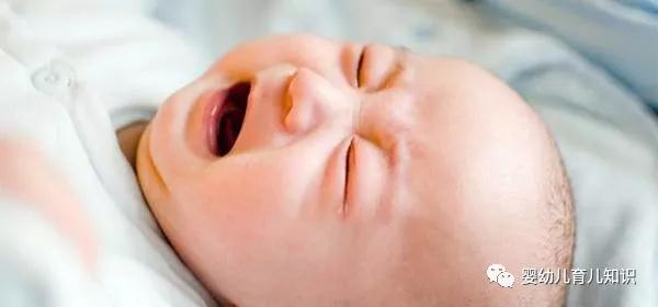 宝宝的奶量一次最多喝多少,新生宝宝喂奶量和间隔时间表