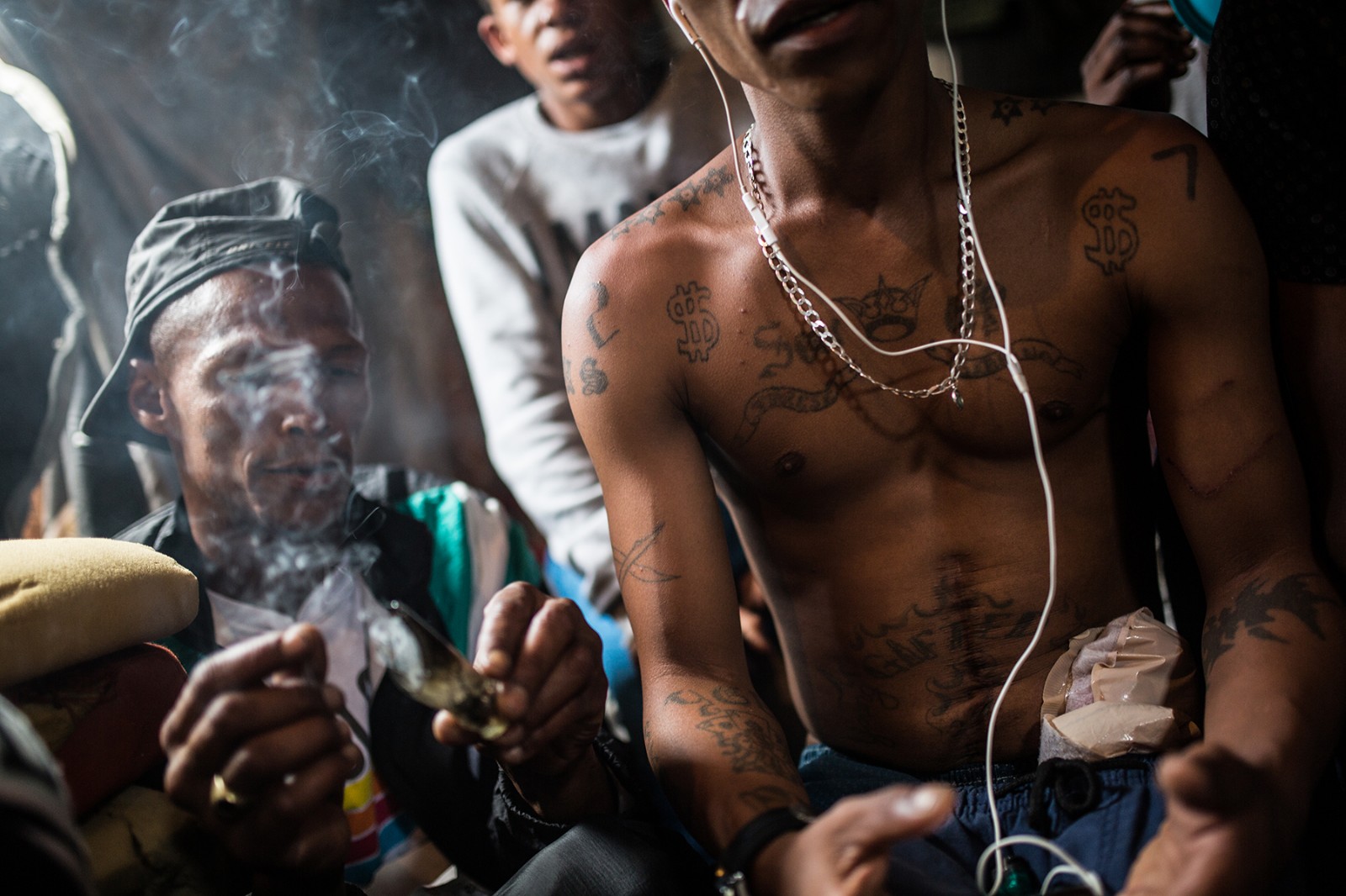 榛戝府鎶楀嚮鐤儏,榛戝府纭牳鎶楃柅