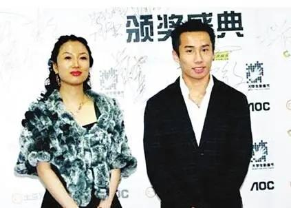 杨威和李小鹏谁更厉害,杨威和李小鹏关系