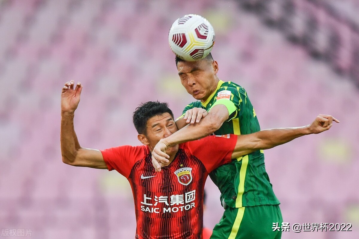 米卢国足前锋,国足第一中锋图片