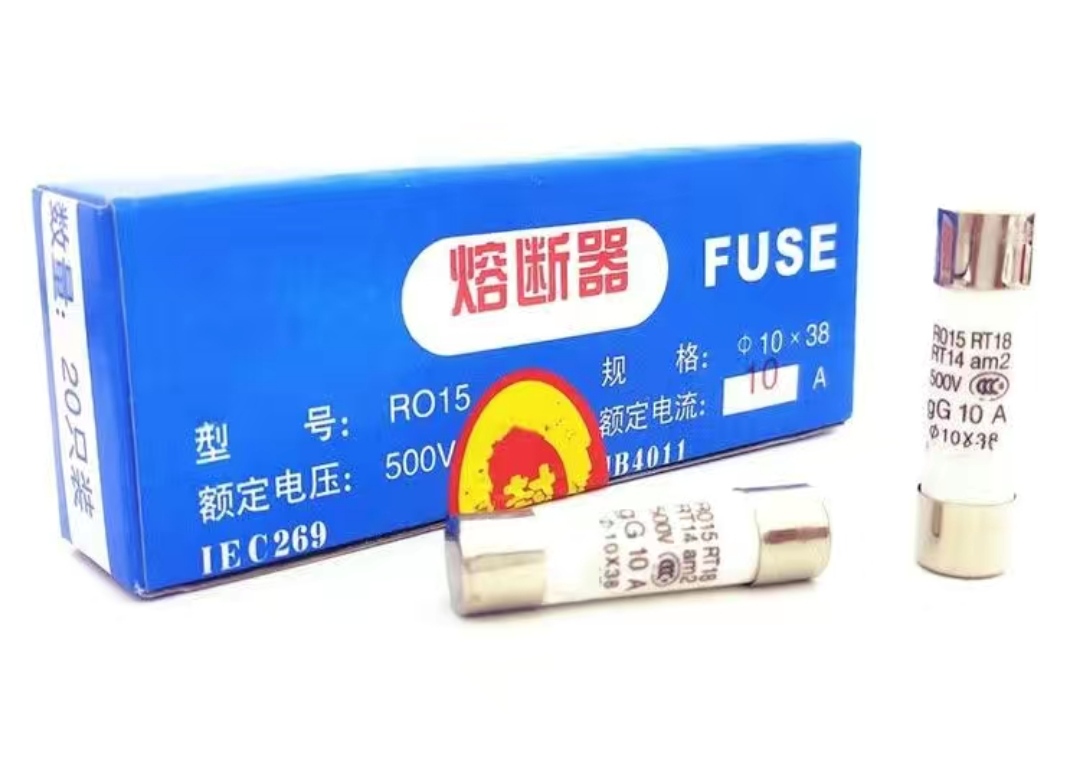 电路图中怎么看功率表,电路图中如何区分负载和电源