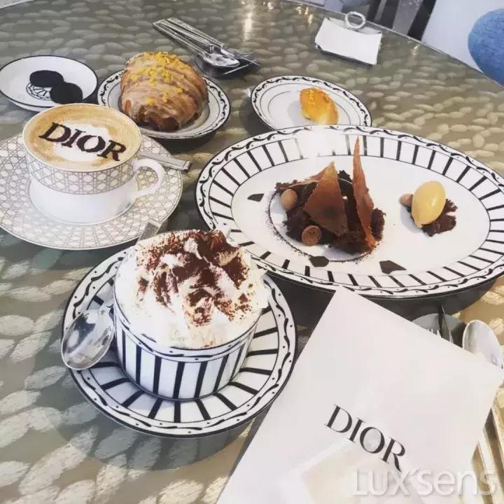 chanel新品饺子包,chanel推荐大包