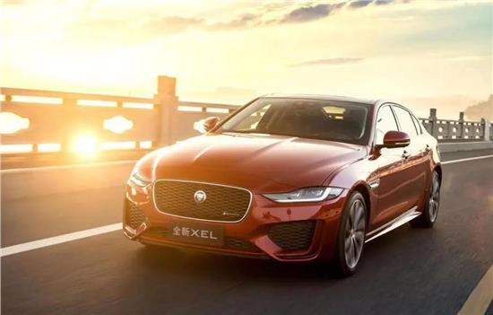 捷豹xel运动血统结合,感受豹力美学赛道试驾捷豹xel