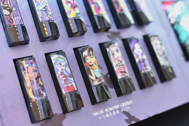 首创奥莱五一嗨购节演出,国庆节首创奥莱排队