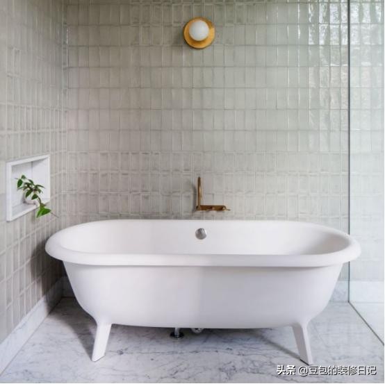 家庭装修浴缸有必要吗,现在家庭装修为什么都不装浴缸了