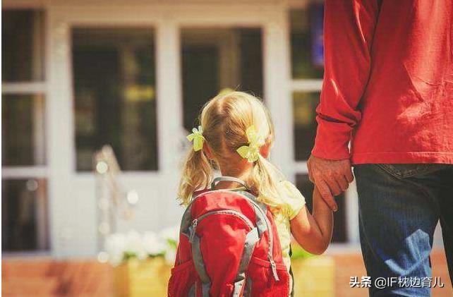 小孩上幼儿园不合群不说话怎么办,孩子不会说话上幼儿园会有帮助吗