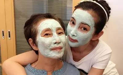 40岁还不老的女神,40岁用抗老紧肤面膜好吗