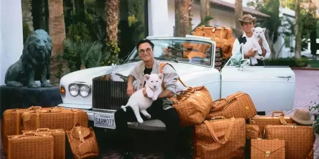 mcm背包哪款实用,mcm背包红色布艺