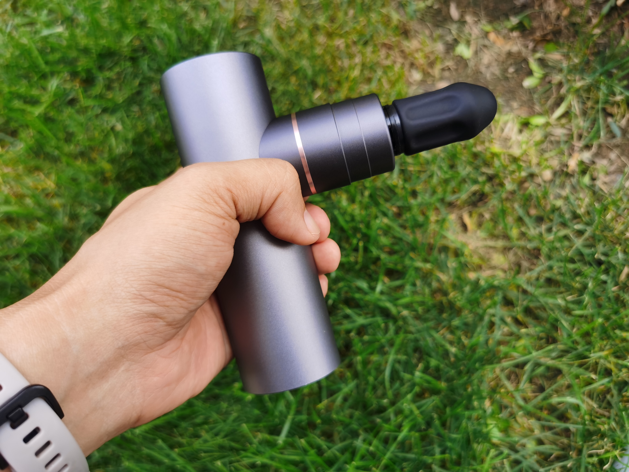 yolanda筋膜枪测评,yolanda筋膜枪白色