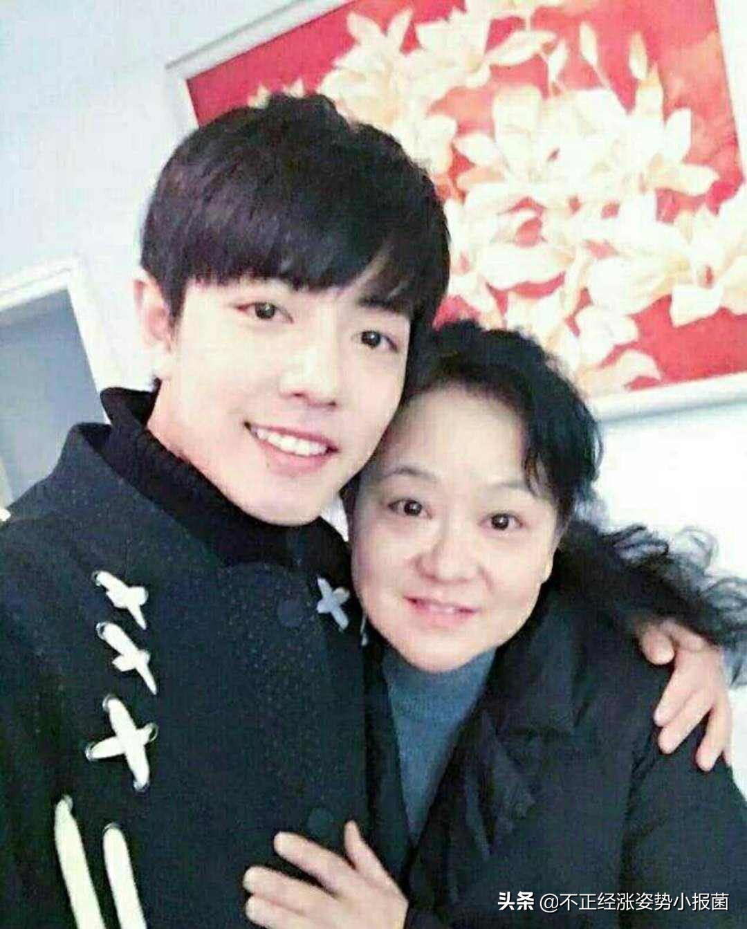 肖战背后的真实感受,肖战背后的辛酸谁人知