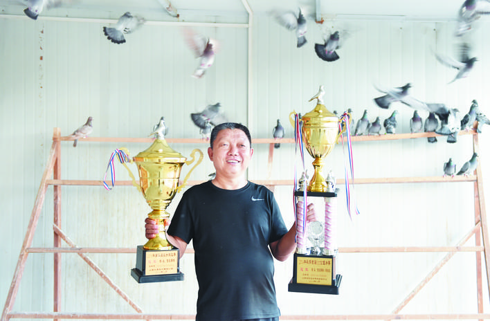 忻州高手:“鸽痴”周俏龙