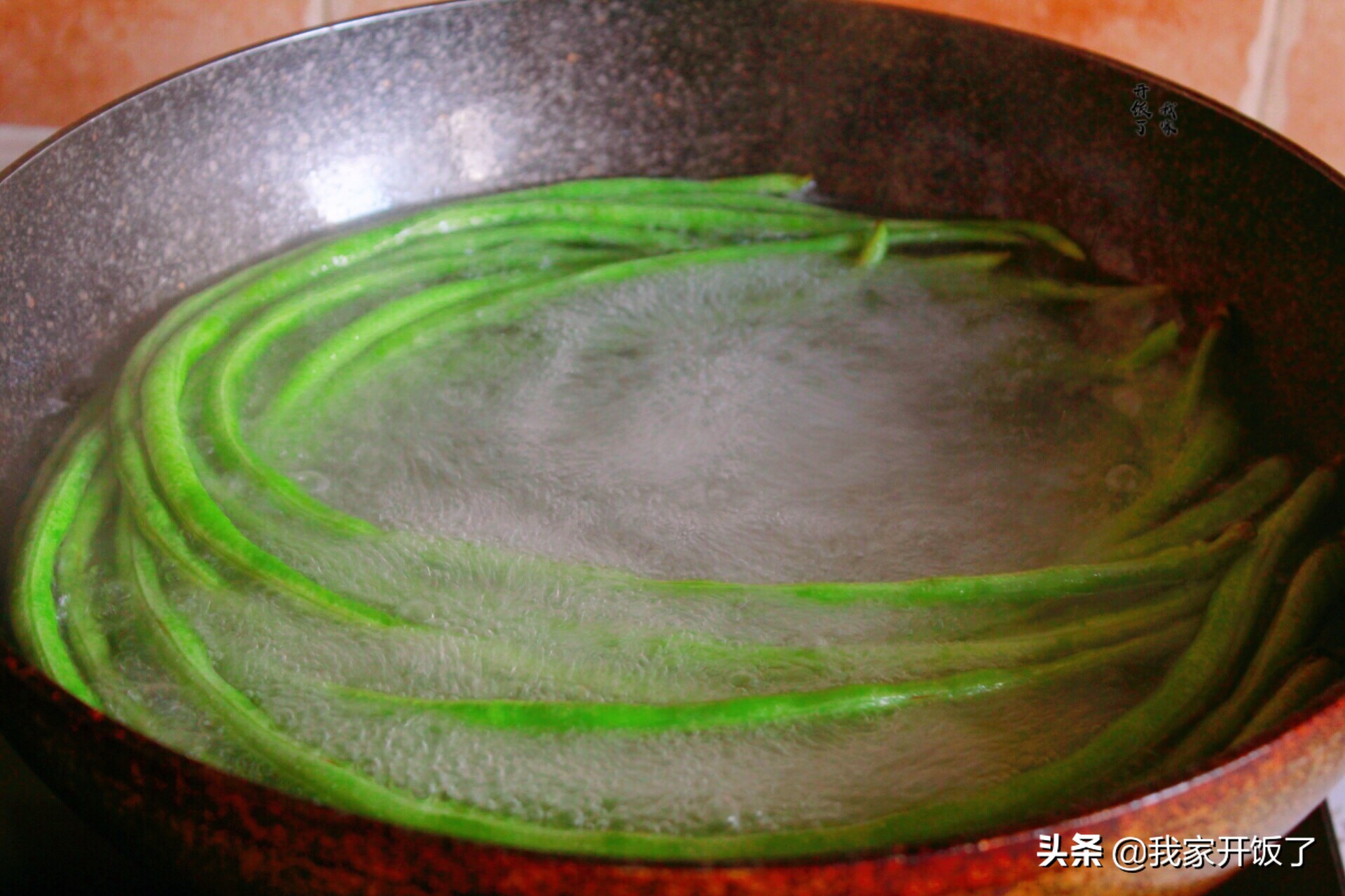 长豆角鸡蛋做饺子,豆角和鸡蛋包饺子怎样做最好吃