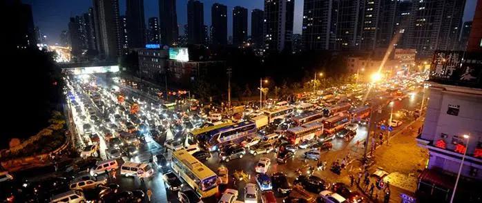 大家车论之堵车,大家都说堵车