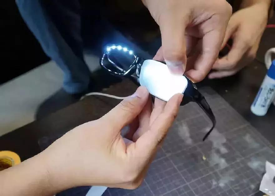 这些沙雕周边，每一样都好变态好想要啊