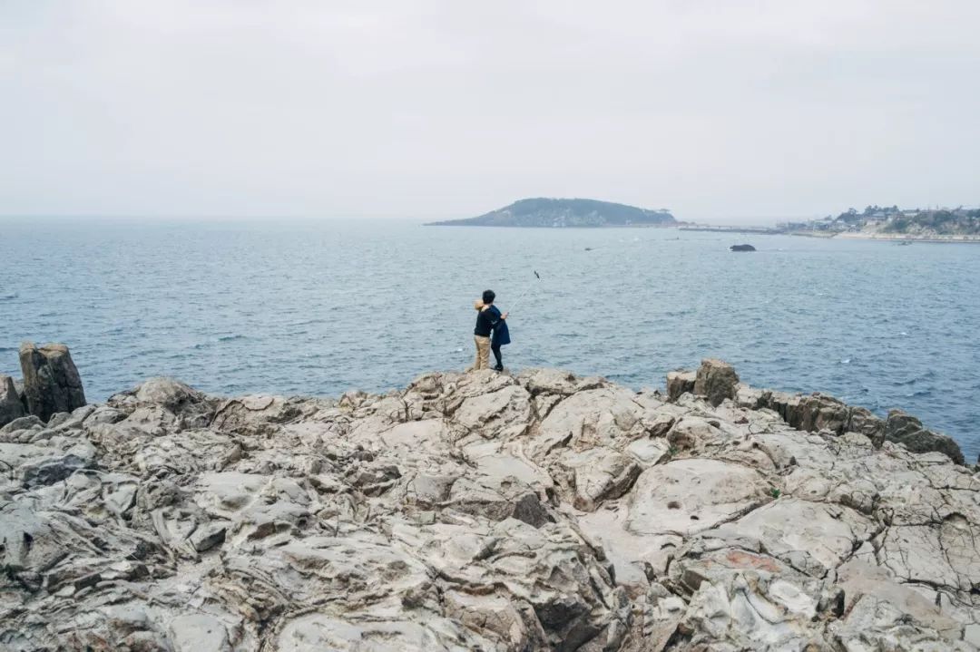 日本每年3万人自杀,韩星自杀成风…他探访3大自杀圣地,让人心惊