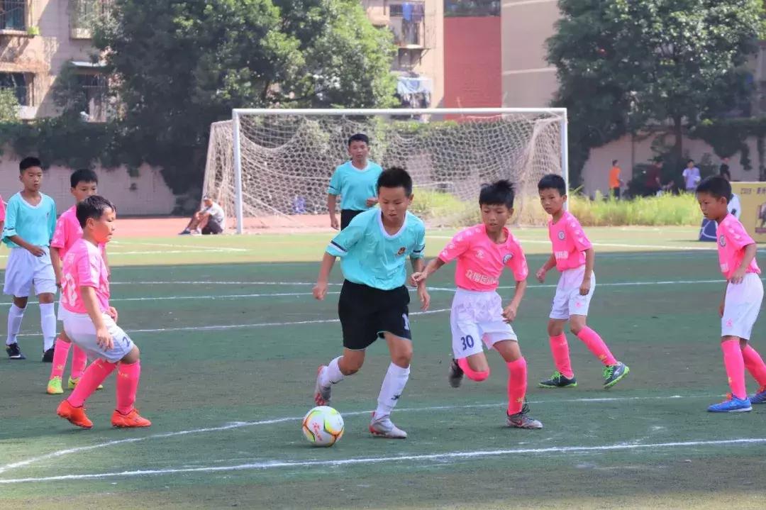 2022足球夏令营直播,2019足球夏令营活动