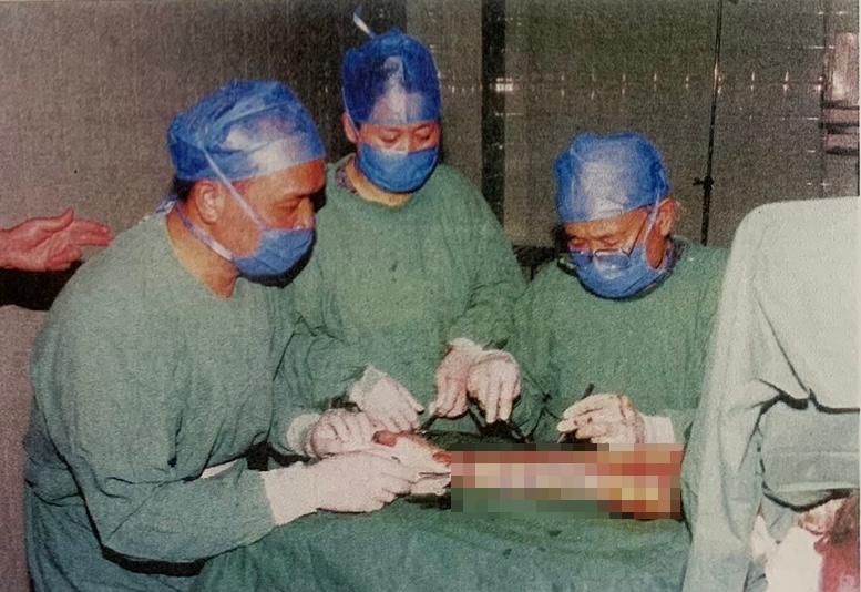 鍖椾含绉按娼尰闄㈠瓩姘稿崕鏁欐巿鐓х墖,瀛欐案鍗庣Н姘存江