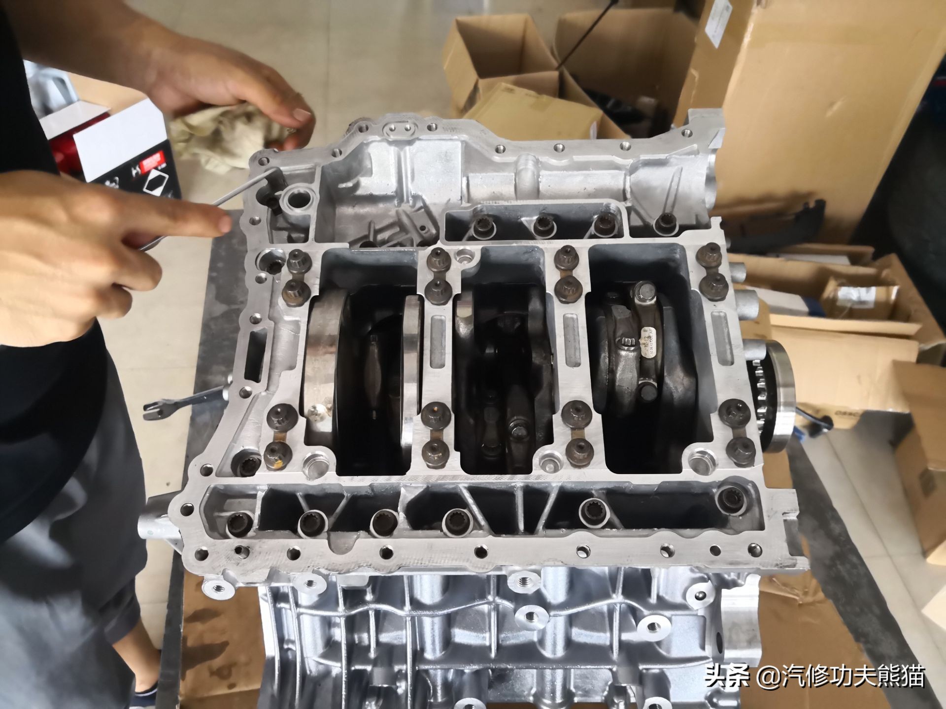 奥迪a8l烧机油严重有什么征兆,奥迪a8l烧机油现象普遍吗