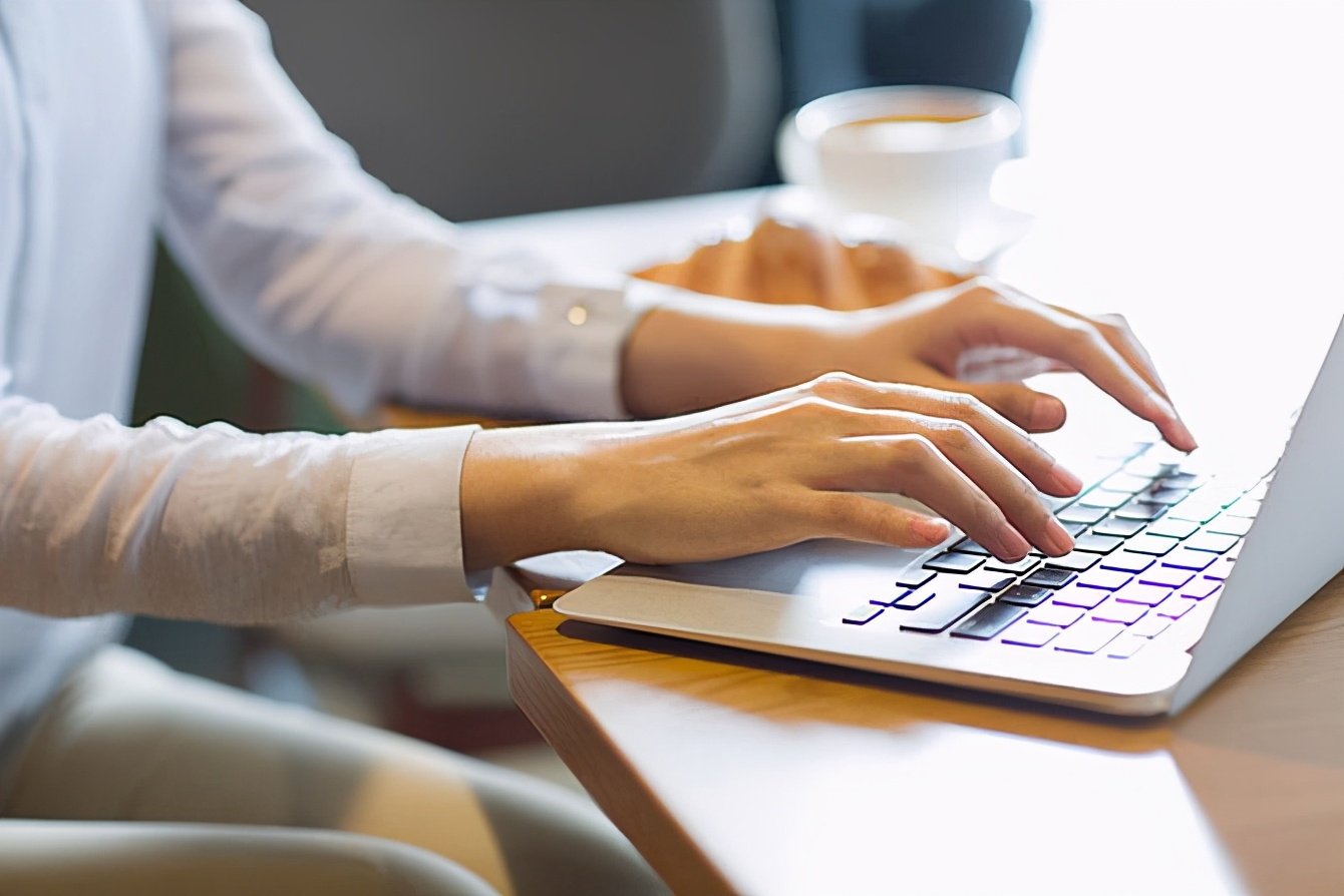 电脑每天都用是否需要每天关机,电脑有必要每天关机么