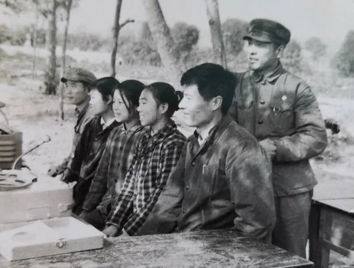 他是峰峰体育界的传奇，他的学生桃李满天下