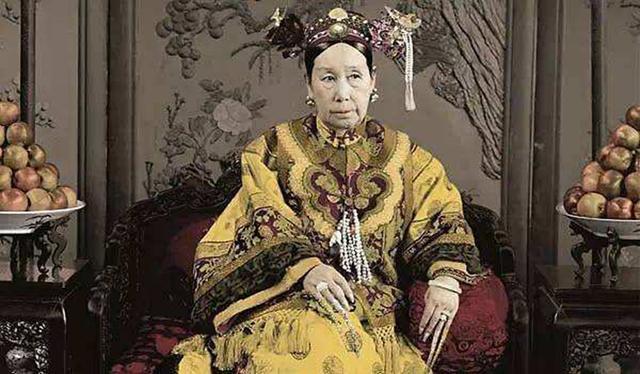 慈禧和武则天的权力谁最大,慈禧武则天实力排名
