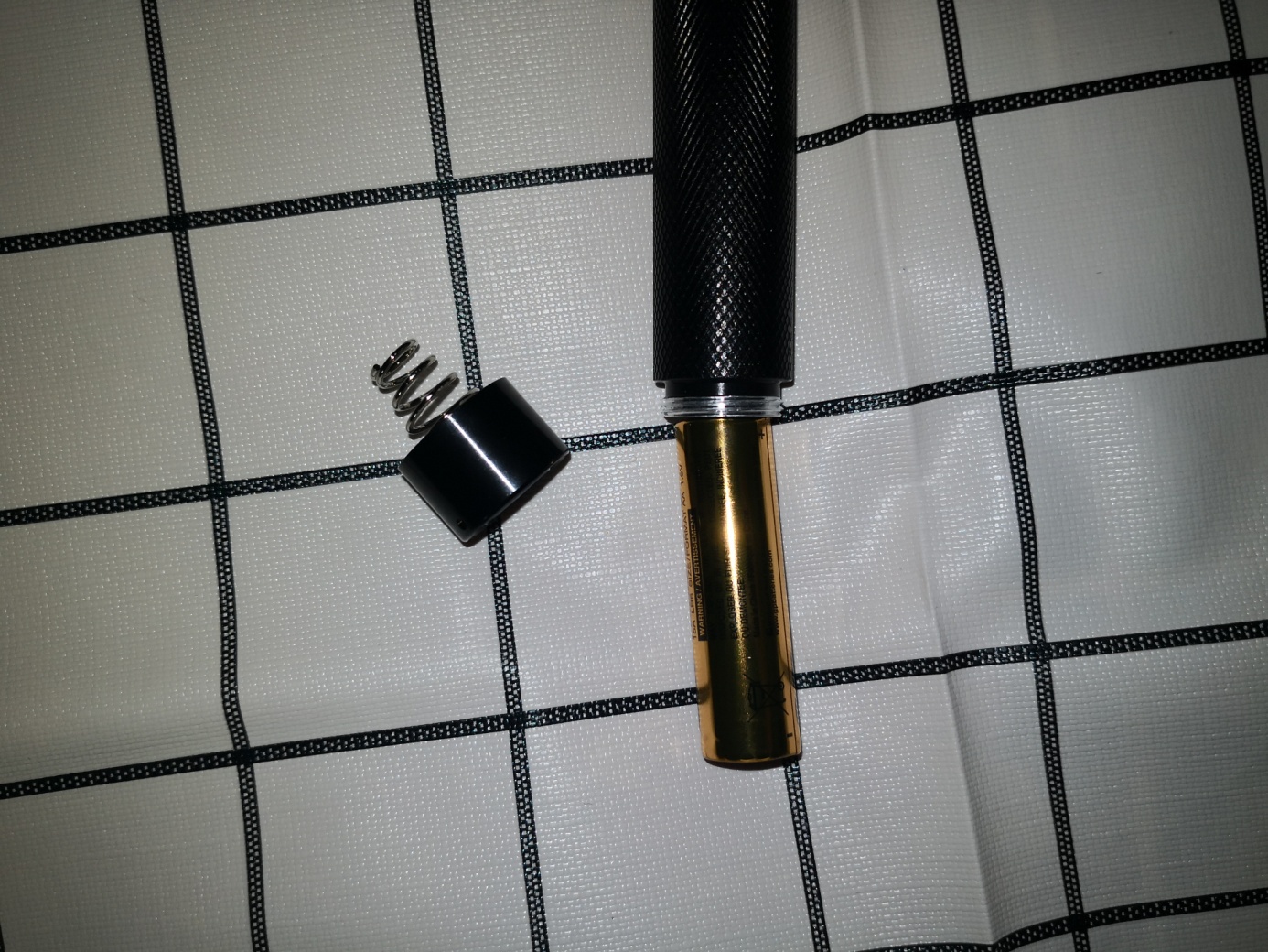 看到红点,线路通畅-毕亚兹光纤探测器评测