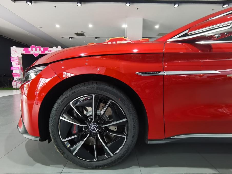 比亚迪汉ev丹拿版,汉丹拿极光蓝