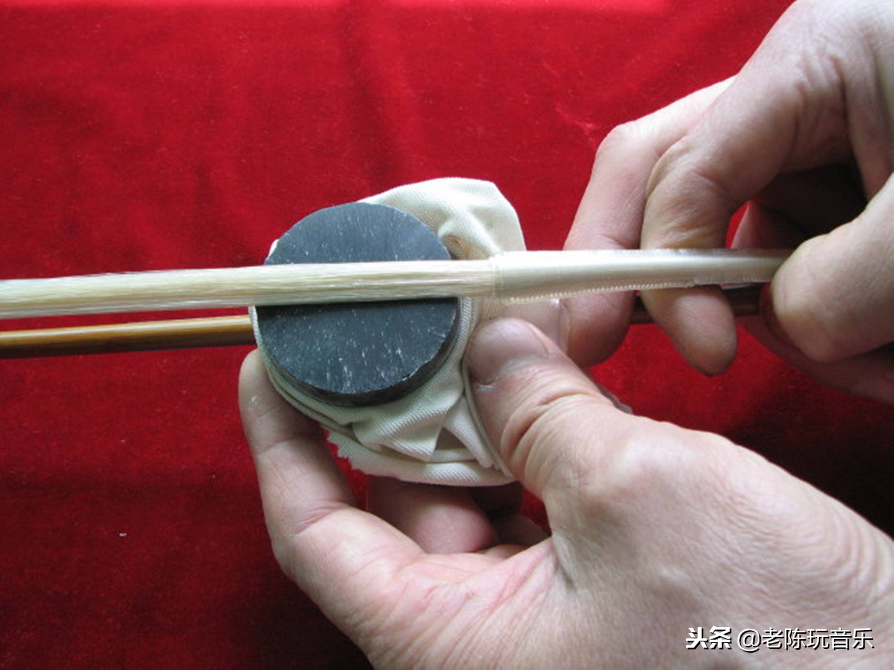 新的二胡弓为何拉不出声音来,新二胡拉不出声音怎么回事