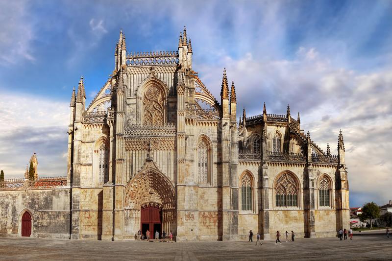 博学时代，上承人文主义史学之遗产，下启理性主义史学之辉煌