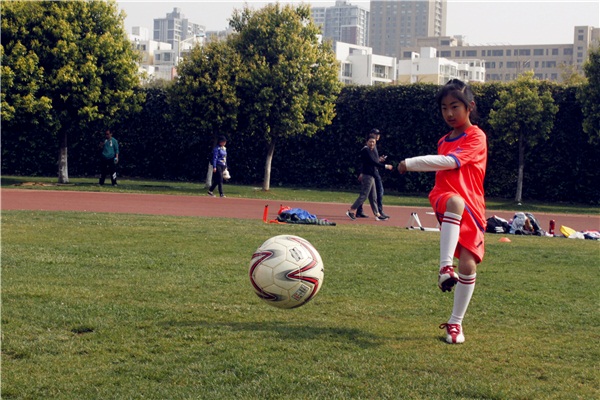 足球训练6-12岁官渡区,昆明少儿足球训练