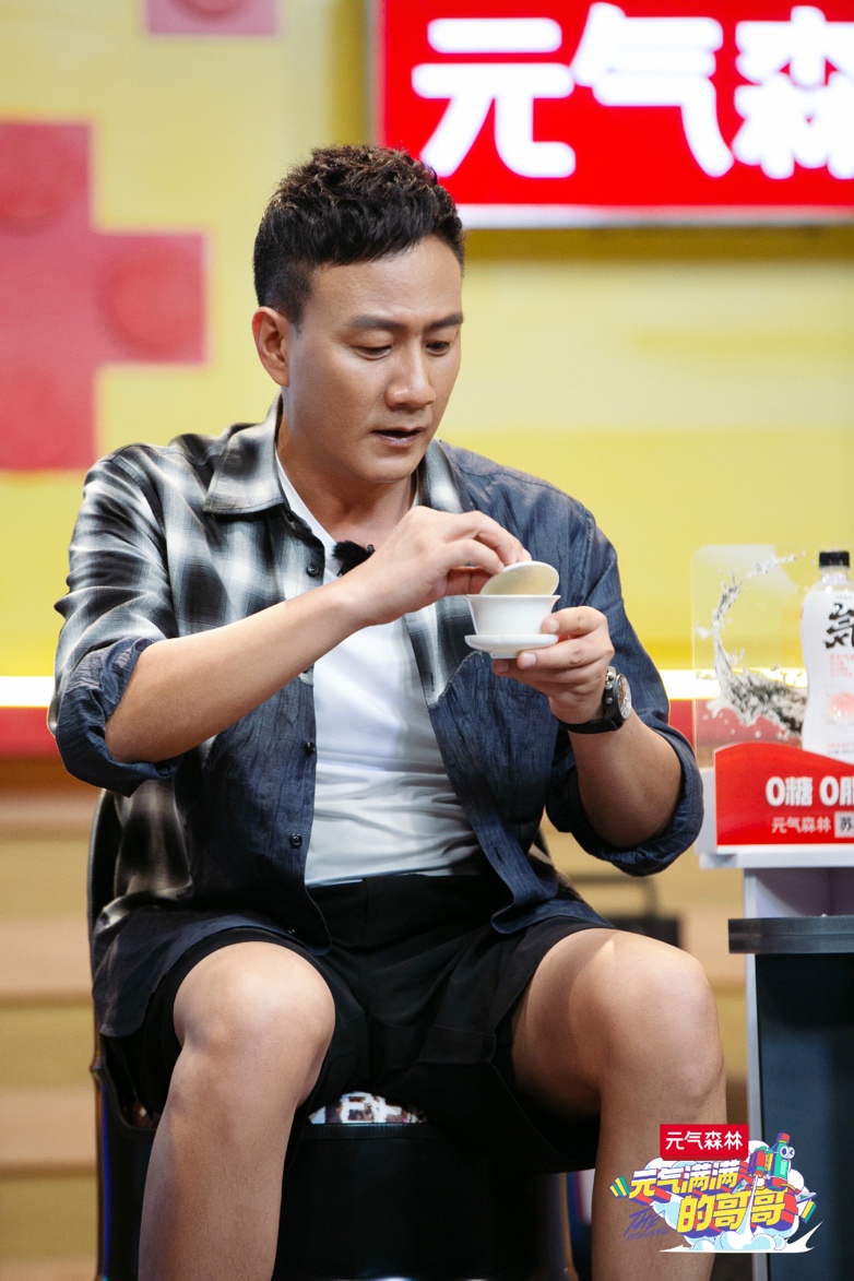 元气满满的哥哥收视率扑街,元气满满的哥哥第一集谁赢了