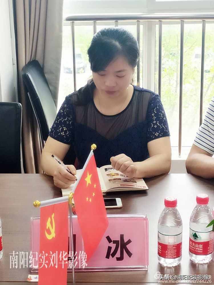 南阳校园足球联赛,校园足球高峰论坛