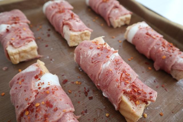 培根是哪里的叫法,培根一般是什么部位的肉