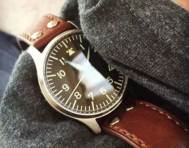 手表进水最快解决方法不用拆开,手表进水要怎么办最快最有效