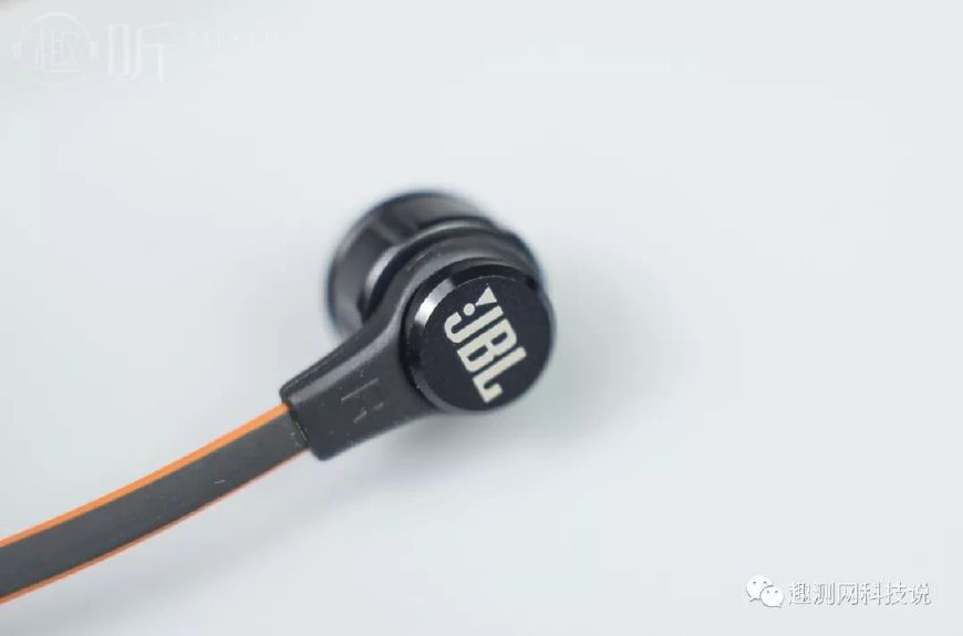 jblt130nc降噪蓝牙耳机测评,jblt110有线耳机评测