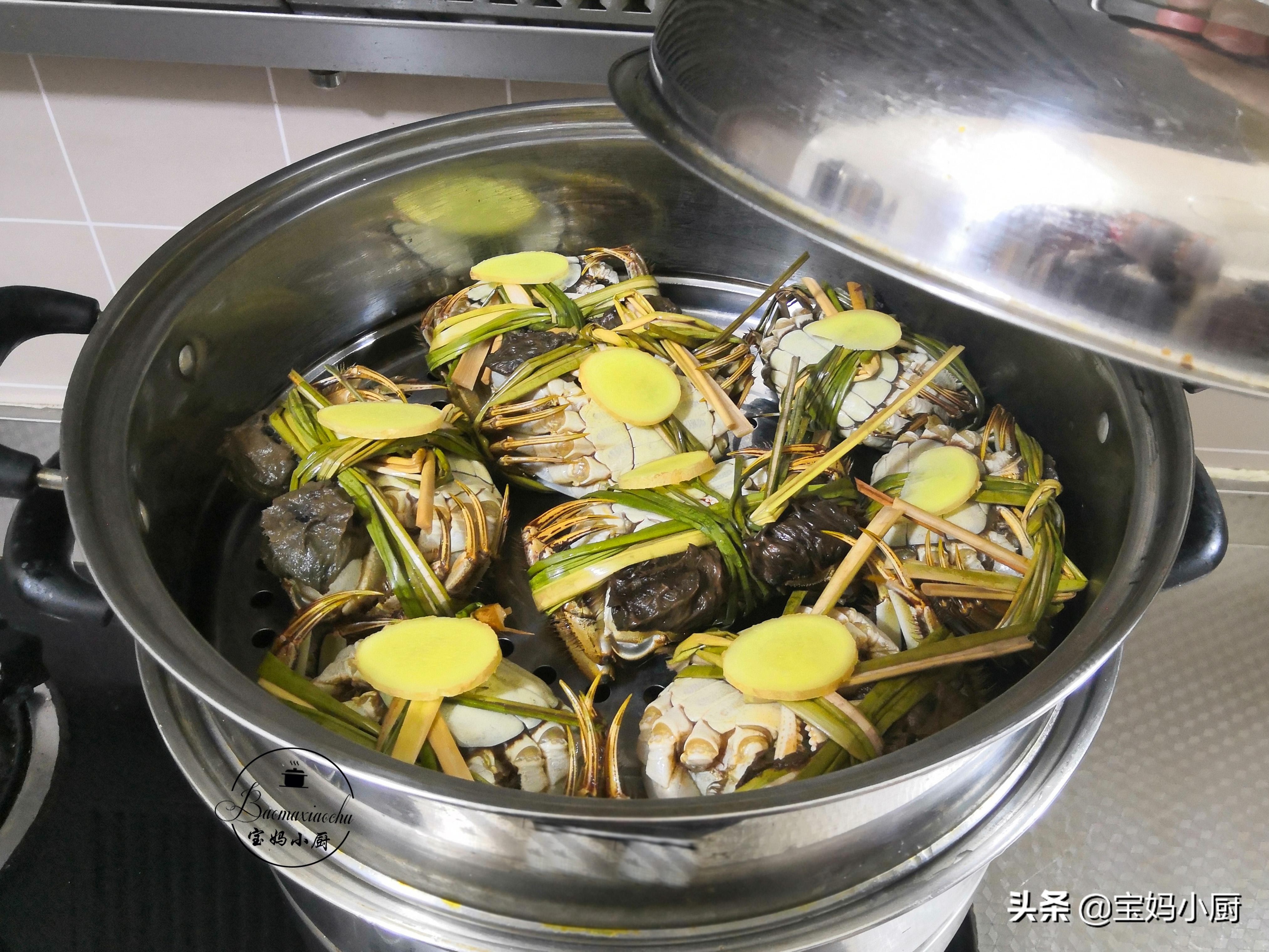 螃蟹蒸还是煮几分钟熟最好吃,螃蟹蒸水开几分钟熟最好吃