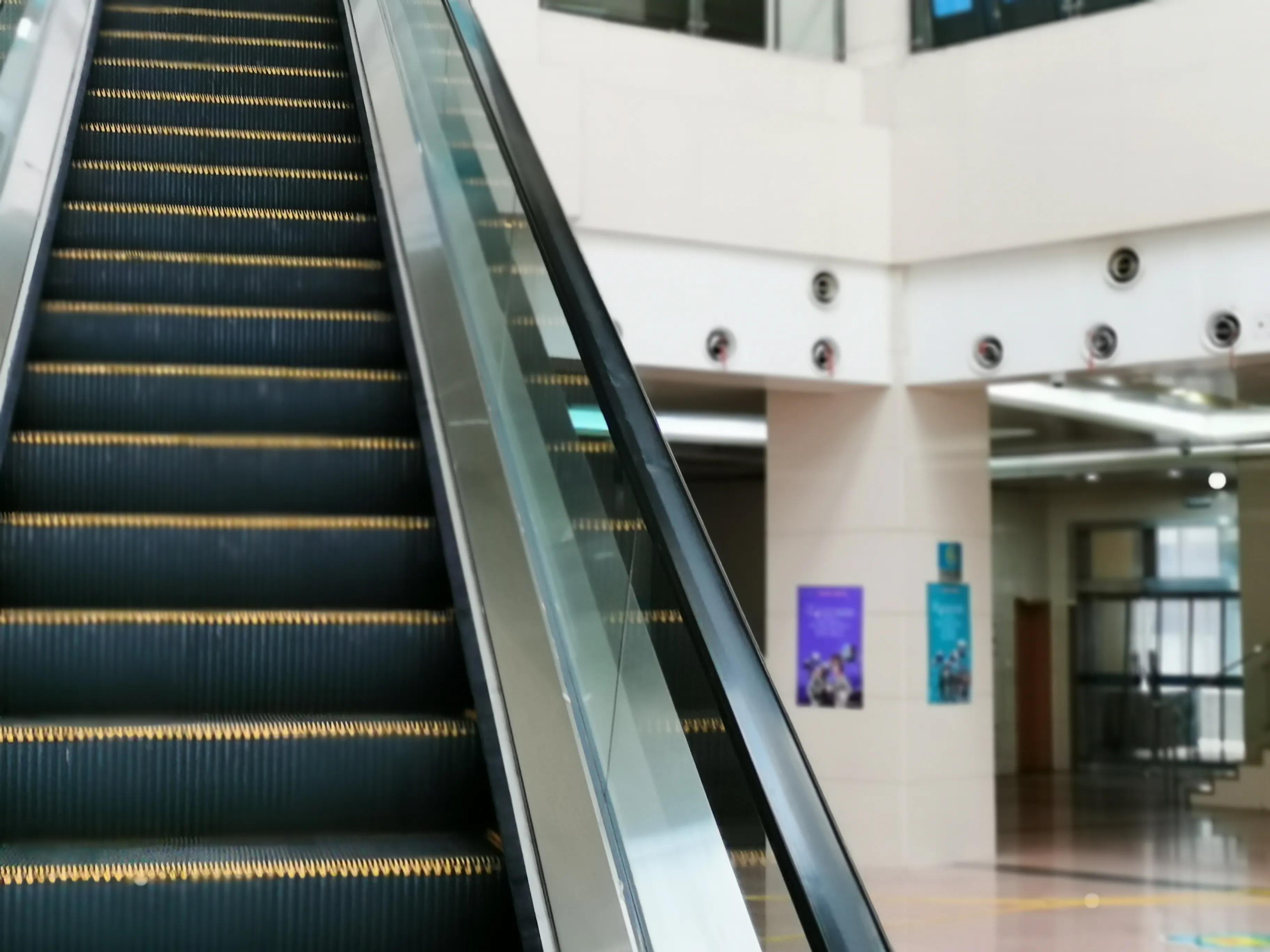 西京医院今日人多吗,西京医院周六人多吗