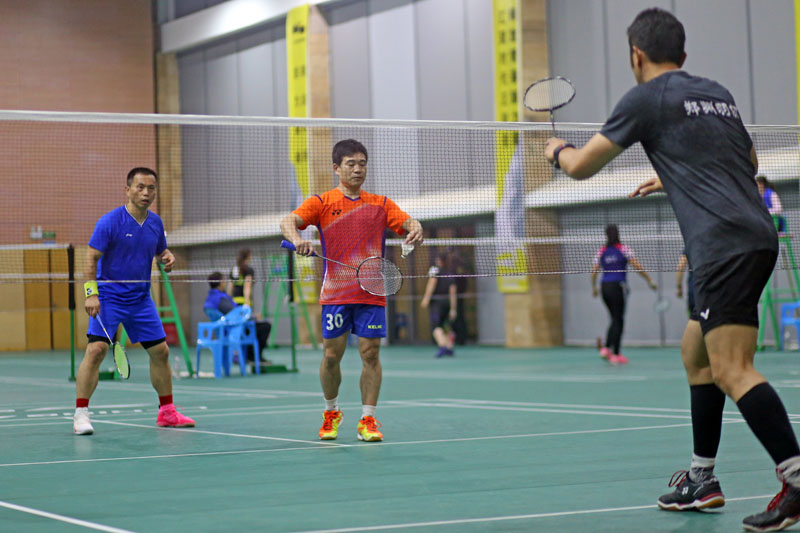 羽毛球比赛视频业余高手,羽毛球公开赛最新赛况