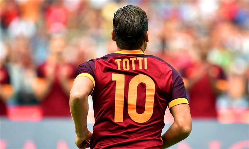 梅西带给阿根廷幸福烦恼，尤文拿卡卡调侃米兰，巨星名字引发趣闻