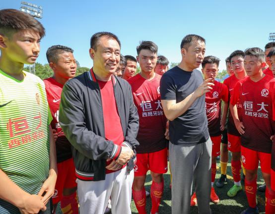 少年强则中国强足球,少年强中国强许家印